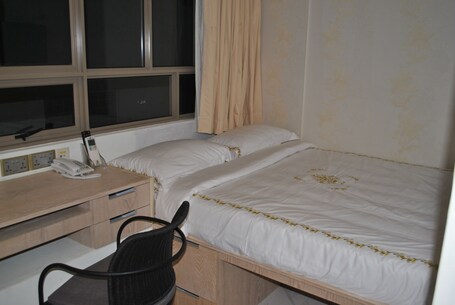 Jayleen Clarke Quay Hotel - Image 11