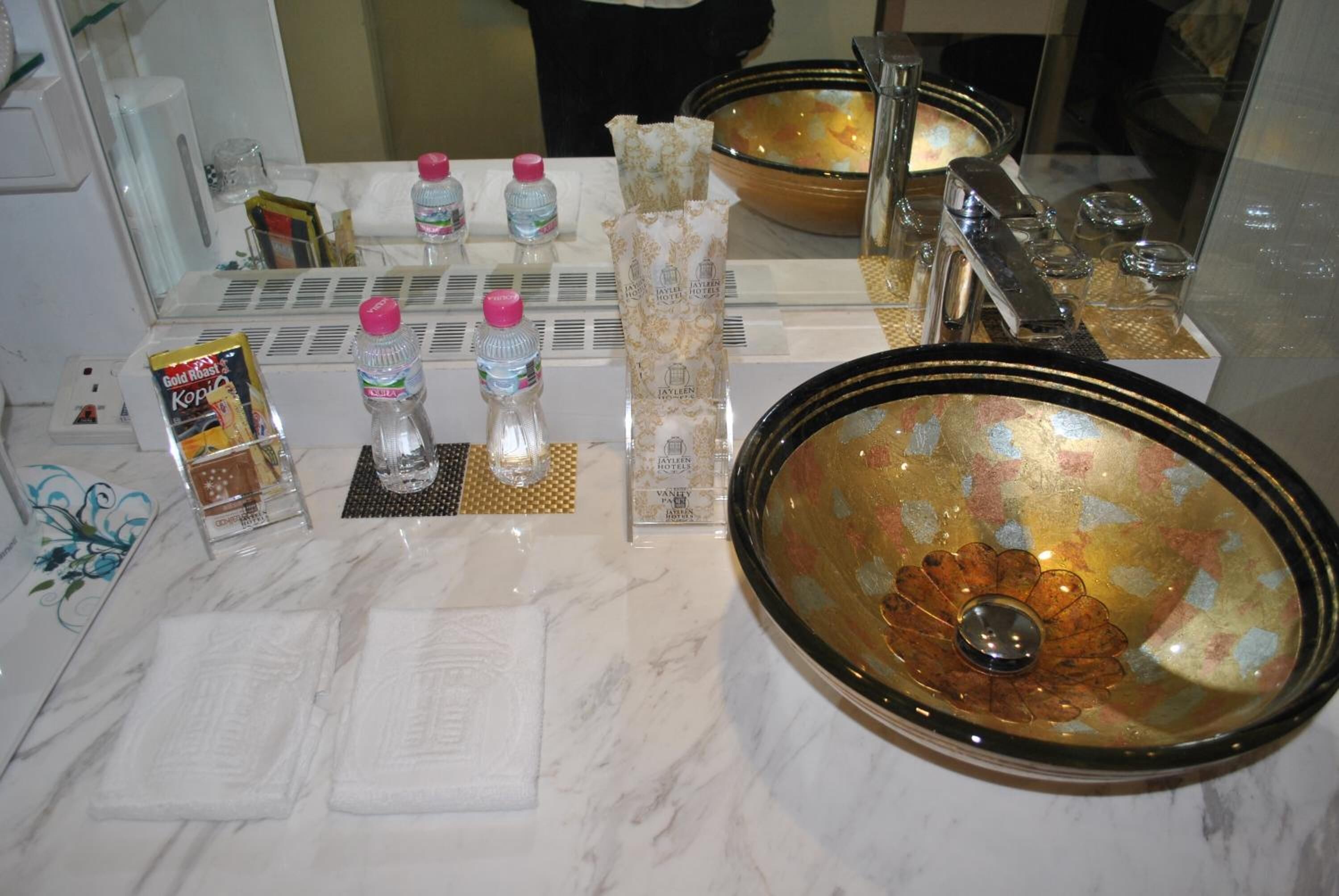 Photo - Jayleen Clarke Quay Hotel