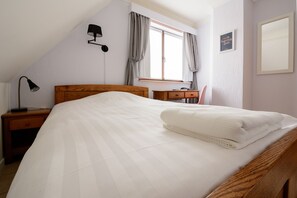 Single Room | In-room safe, rollaway beds, free WiFi - Hotel Het Buskruid (Lummen)