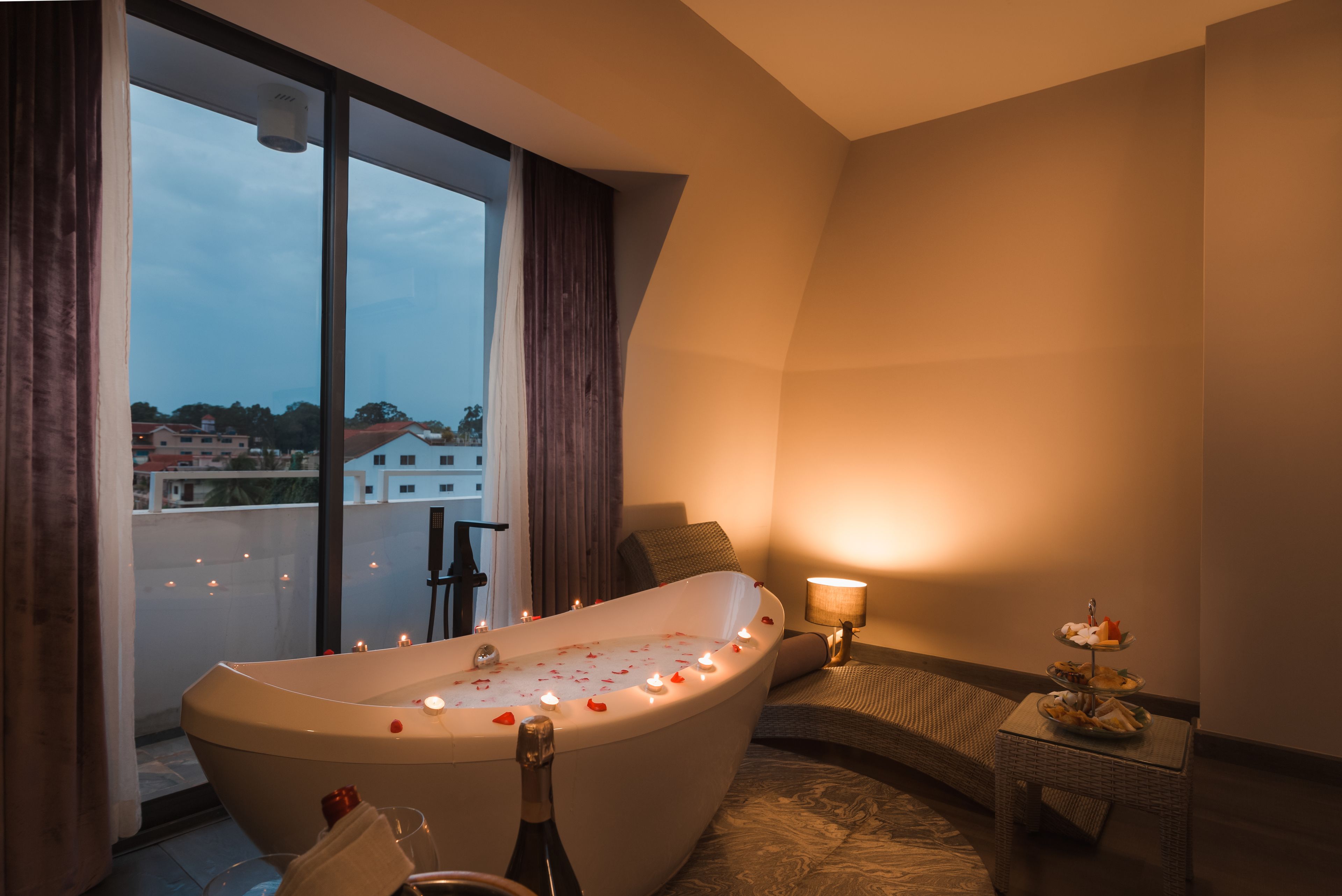 royal damrei suite with city view | 1 bedroom, egyptian cotton sheets, premium bedding, pillow-top beds