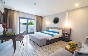 Premier Double Room, Bathtub, Garden View - Damrei Angkor Hotel (Siem Reap)