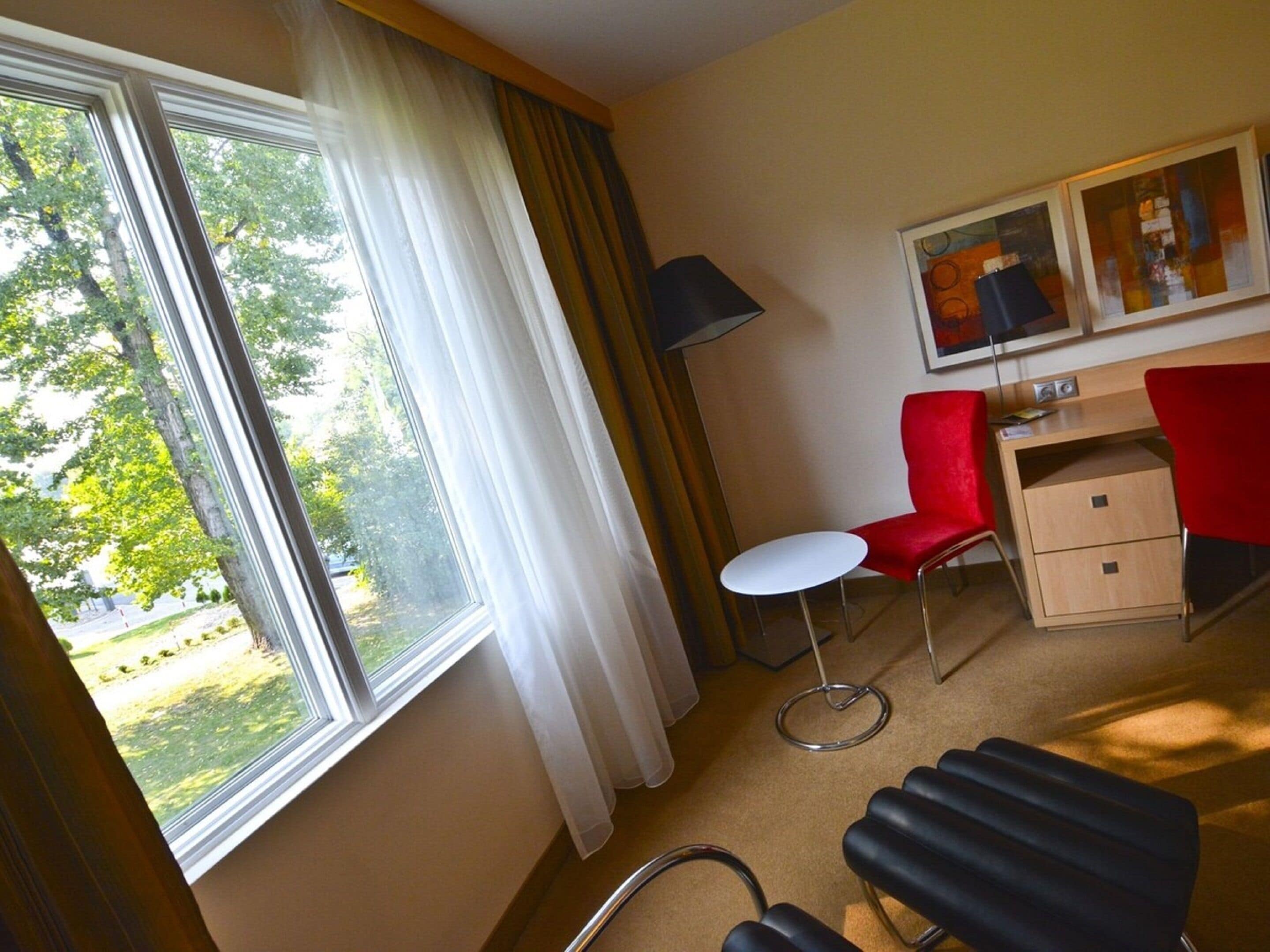 superior double room | living area | 21-inch lcd tv with cable channels, tv