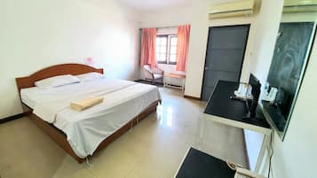 Standard Double Room, 1 Double Bed | Rollaway beds, free WiFi