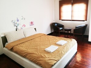 Superior Double Room | Rollaway beds, free WiFi - A House (Bangkok)