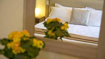 Camera Classic con 2 letti singoli | Biancheria da letto di alta qualità, minibar, una cassaforte in camera