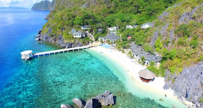 Matinloc Island Resort