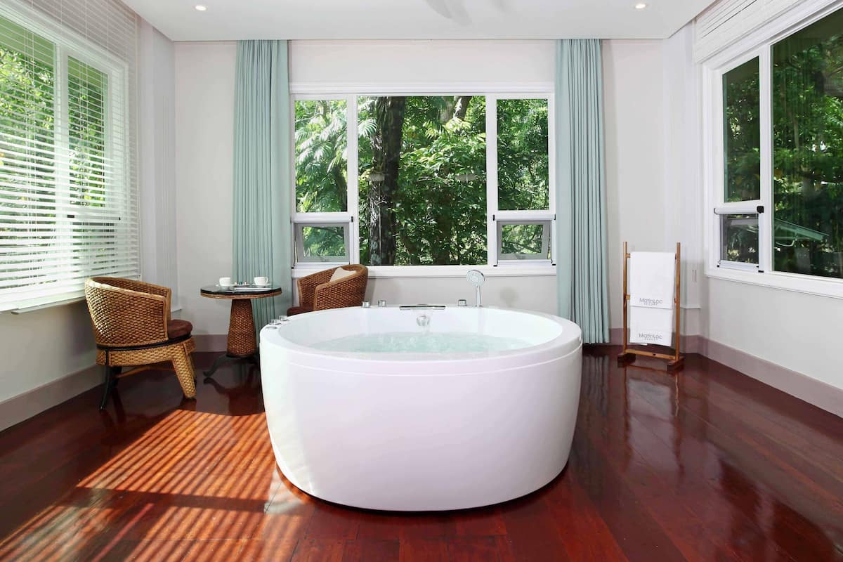 mountain villa (sea view) | bathroom | shower, rainfall showerhead, designer toiletries, hair dryer