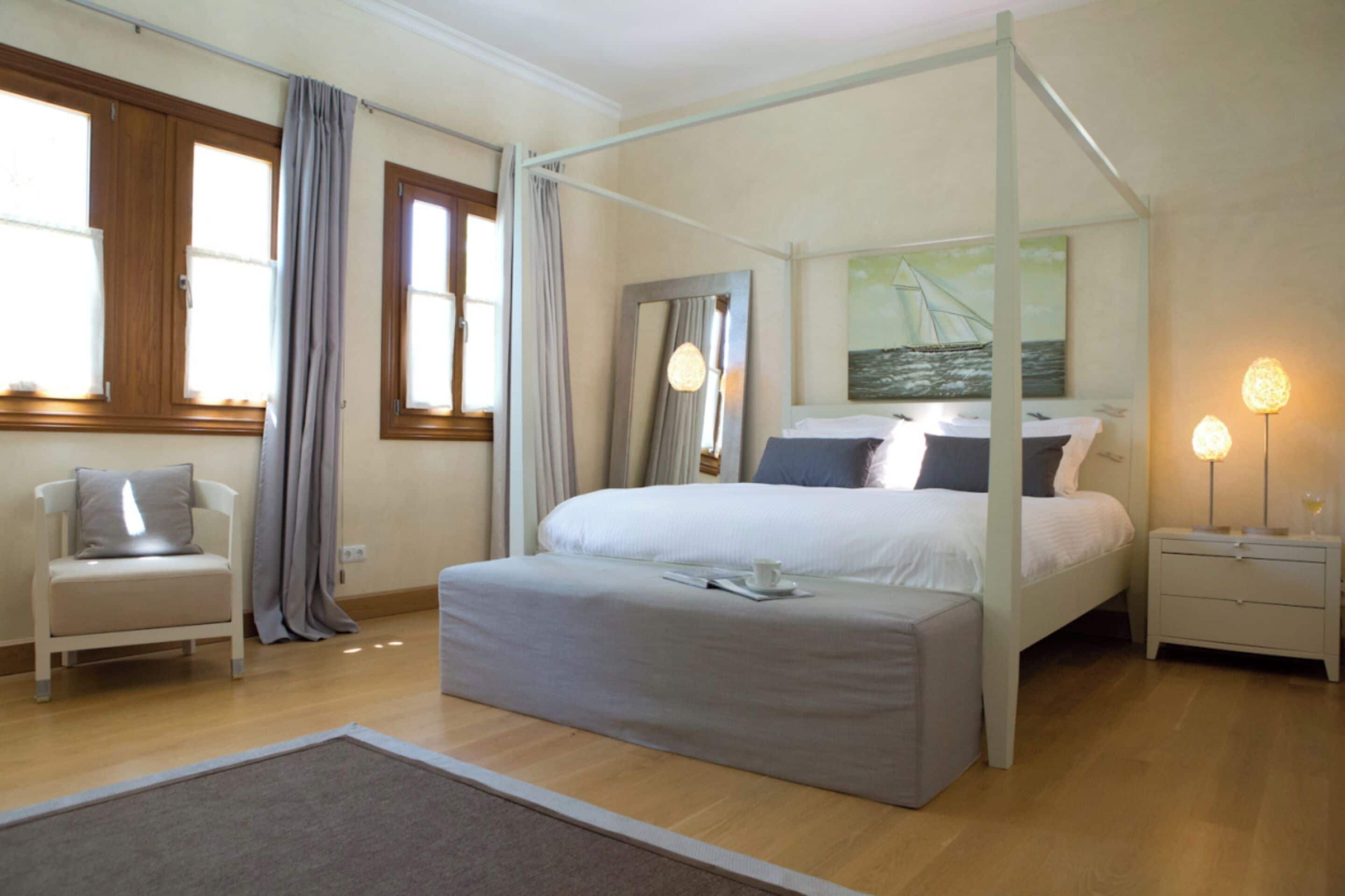 Luxury Villa, 5 Bedrooms, Private Pool, Sea View | Egyptian cotton sheets, premium bedding, memory foam beds, minibar