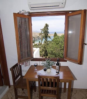 Studio | Vue de la chambre