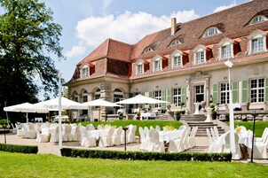 Outdoor banquet area