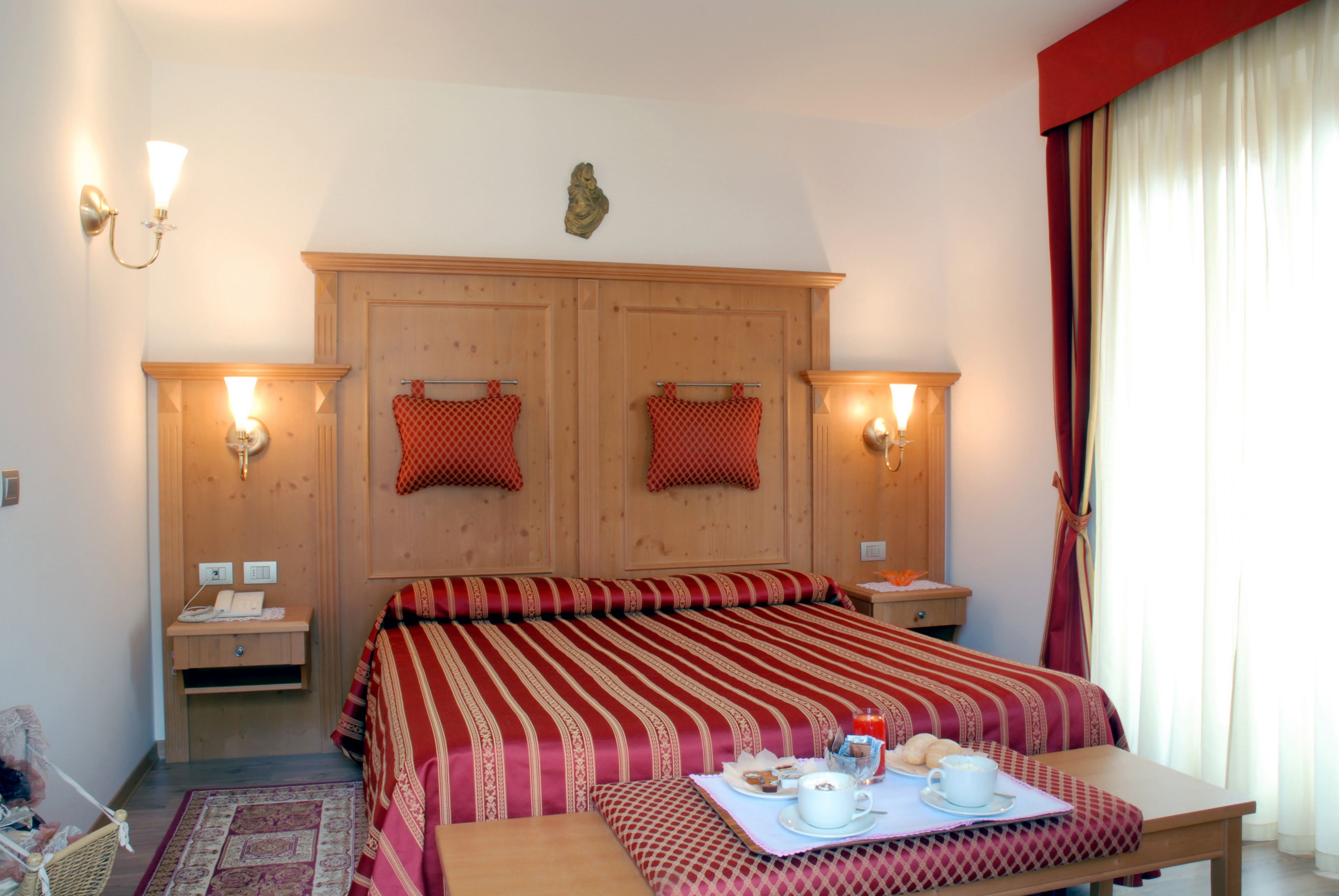 in-room safe, free cots/infant beds, free wifi