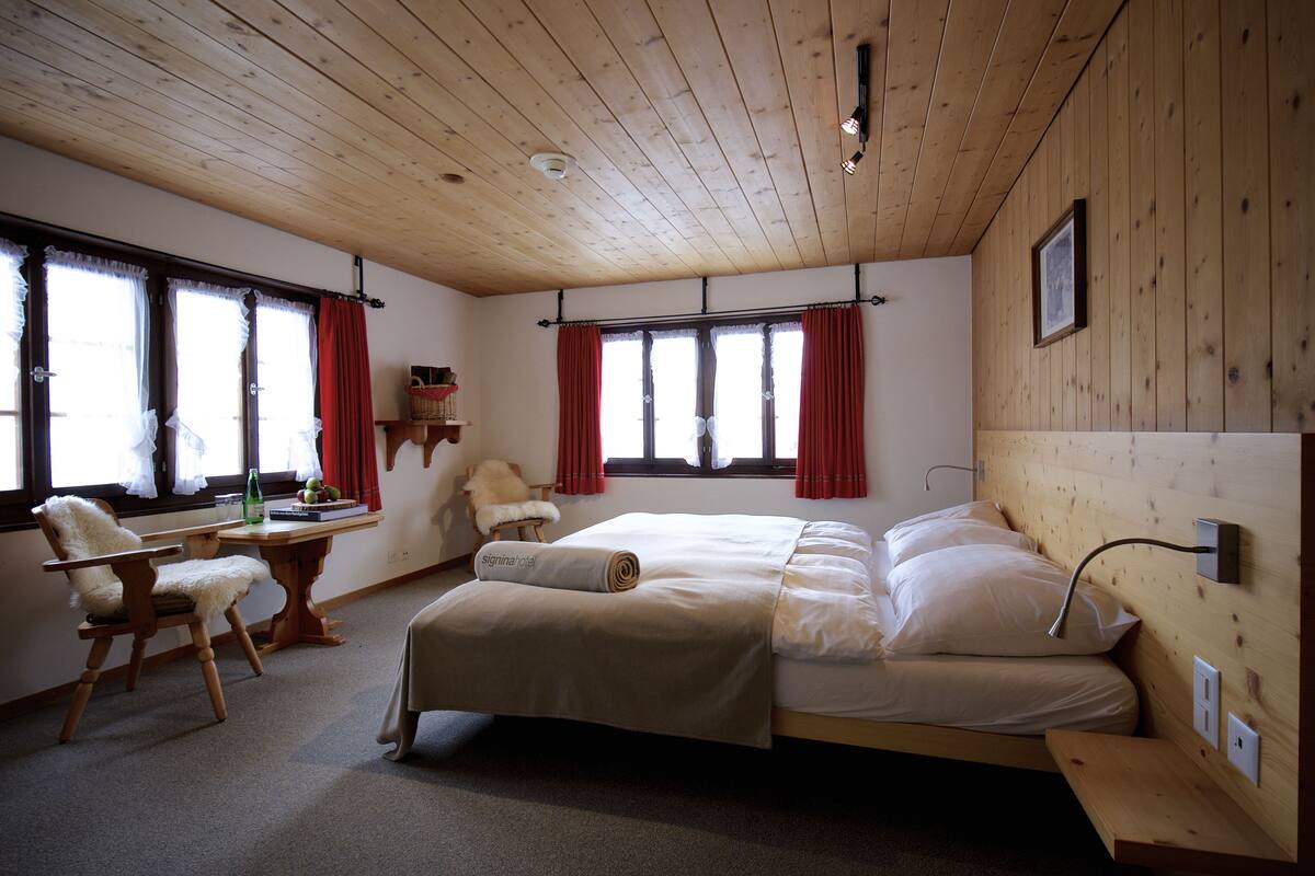 In-room safe, free cots/infant beds, free WiFi