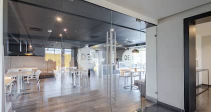 City Express by Marriott Guadalajara Aeropuerto