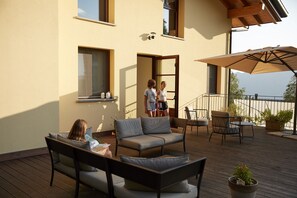 Sun deck - Agriturismo Deviscio (Lecco)