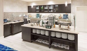 Desayuno buffet incluido todos los días