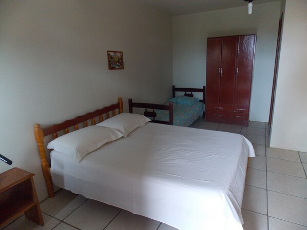 套房 (without air conditioner) | 免費 Wi-Fi