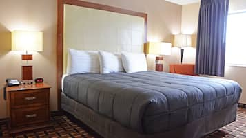 Presidential Suite, 1 King Bed with Sofa bed, Jetted Tub | Desk, blackout drapes, iron/ironing board, free WiFi