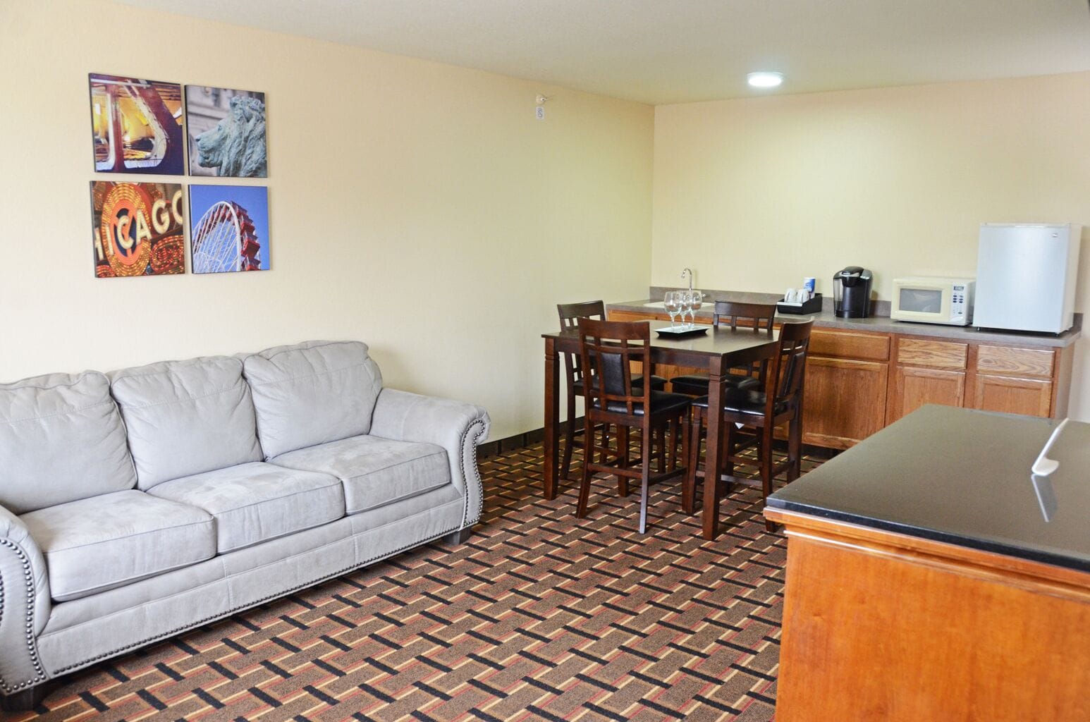 presidential suite, 1 king bed with sofa bed, jetted tub | living area | 37-inch led tv with cable channels, tv