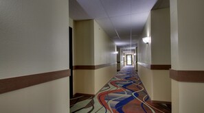 Hallway - Heritage Grand Inn (Canton)