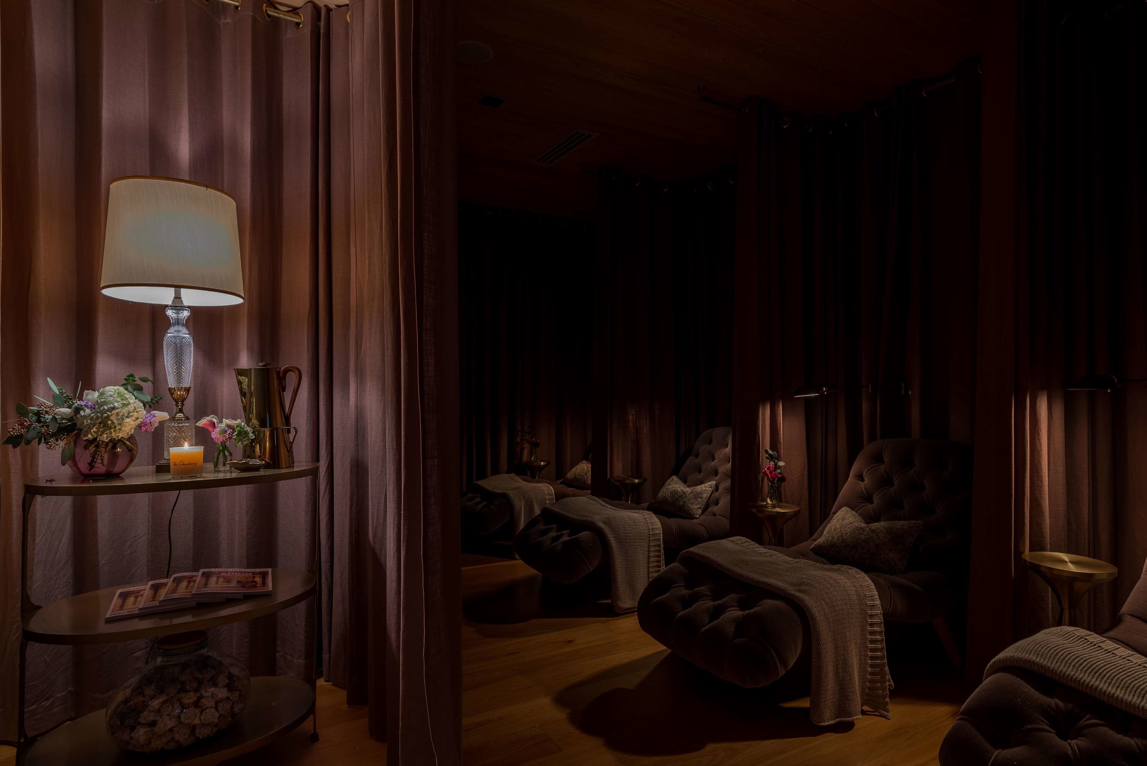 couples treatment room(s), body treatments, hot stone massages