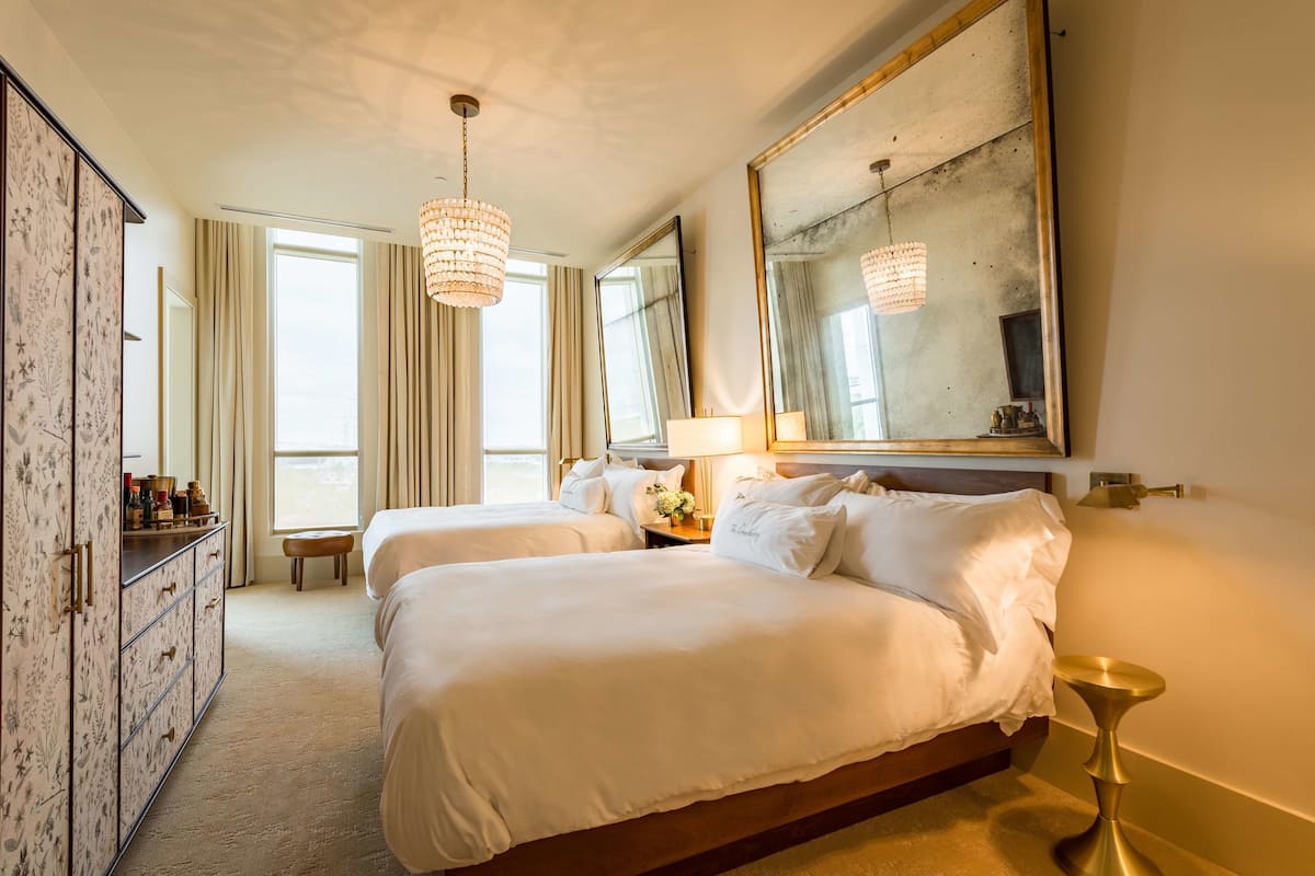 1 quarto, roupas de cama premium, frigobar, cofres nos quartos