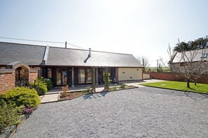 Exterior - Newclose Farm (Yarmouth)