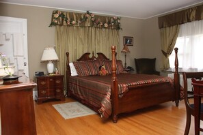 Room, 1 Queen Bed (Schurman Room) | Individually decorated, individually furnished, free WiFi