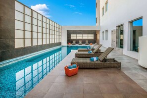 Seasonal outdoor pool - La Quinta by Wyndham Aguascalientes (Aguascalientes)