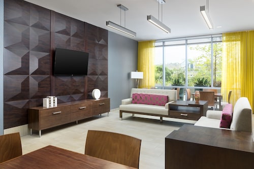 Springhill Suites San Diego Mission Valley