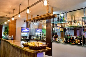 Bar (en el alojamiento)