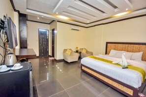 Premier Room, 1 Double Bed | Minibar, in-room safe, desk, free WiFi - Bamboo Beach Resort (Boracay Island)