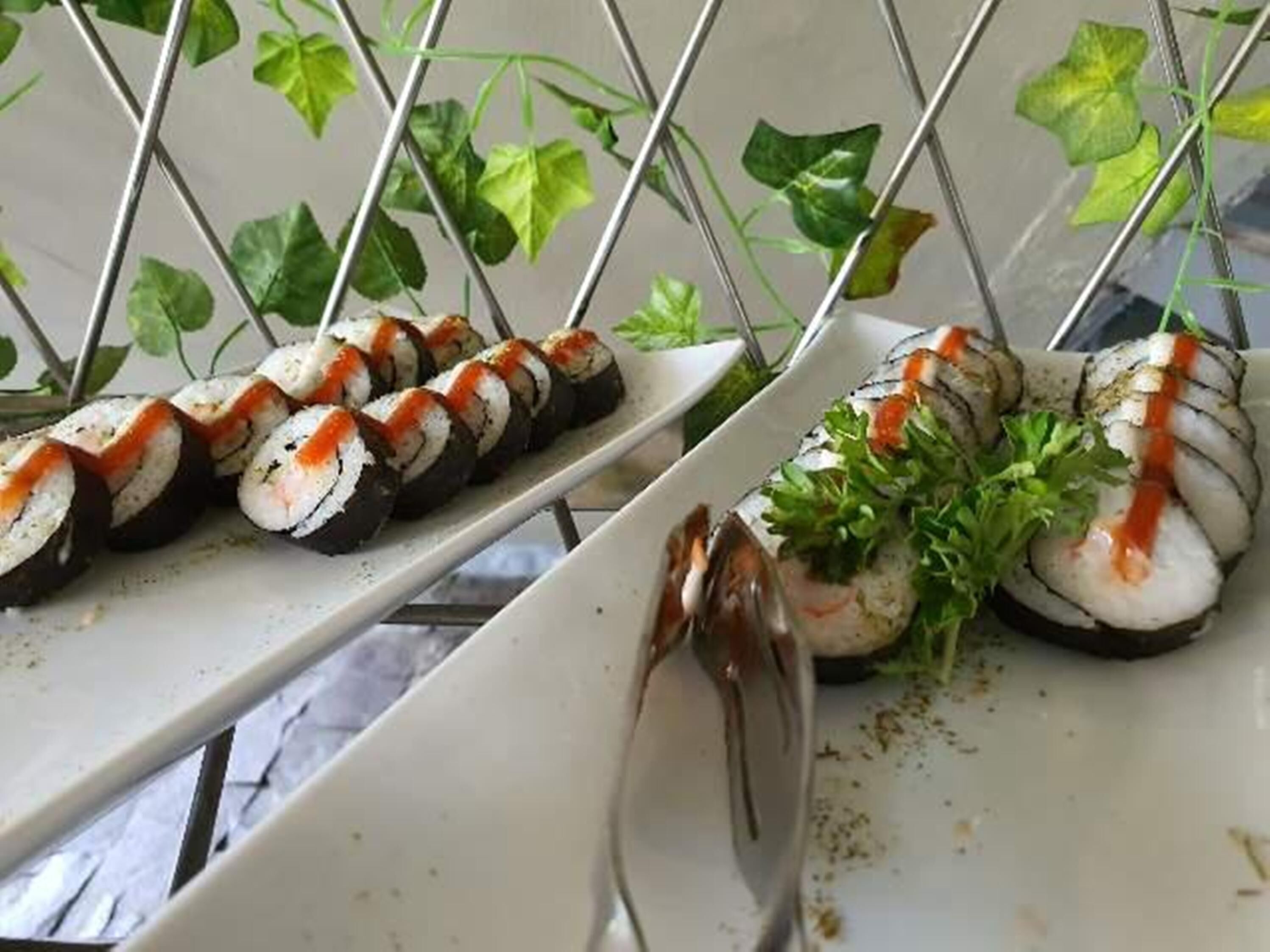 breakfast, lunch, dinner served; international cuisine