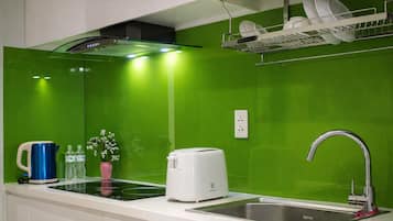 ๋์ฅ๊ณ , ์ ์๋ ์ธ์ง, ์ฟกํ, ์ ๊ธฐ ์ฃผ์ ์