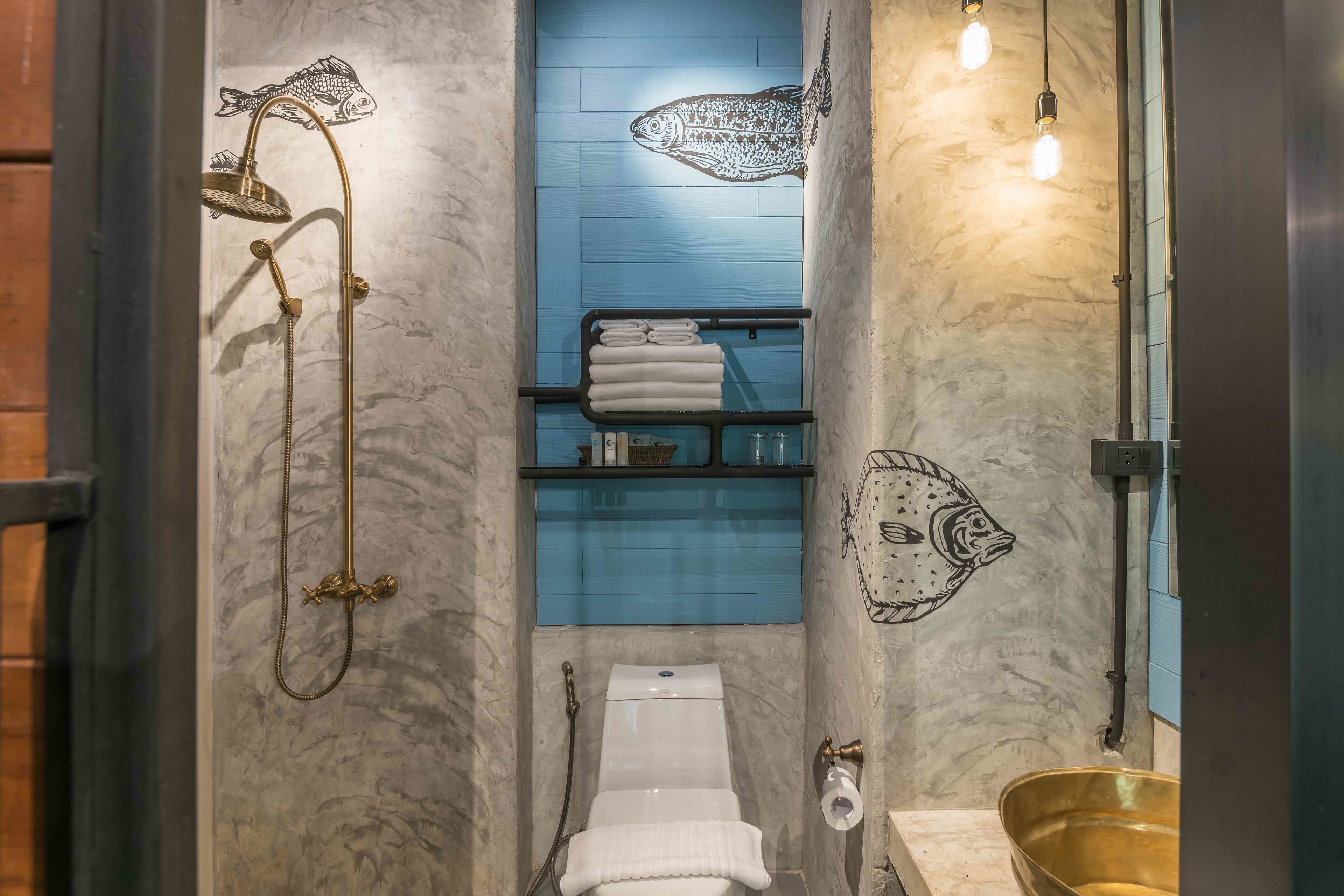 family duplex, garden view | bathroom shower