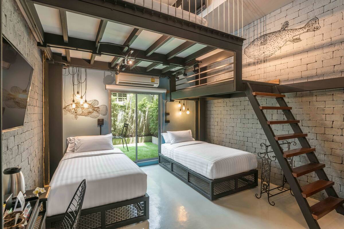 Family Duplex, Garden view | Premium bedding, minibar, in-room safe, desk