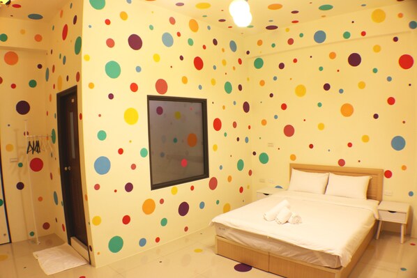 Double Room | Premium bedding, desk, soundproofing, rollaway beds