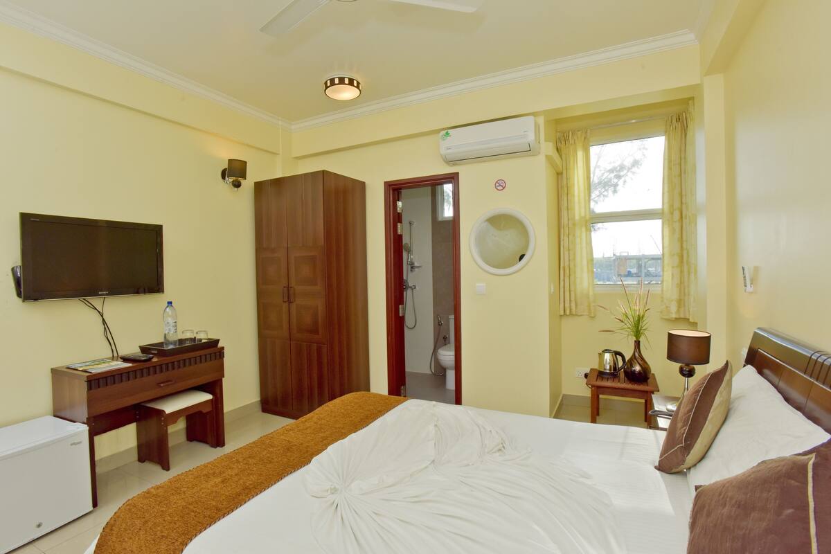 Superior Double Room | In-room safe, desk, iron/ironing board, cots/infant beds