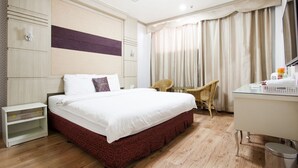 Standard Room, 1 King Bed | Soundproofing, free WiFi, bed sheets - NS Hotel (Changwon)
