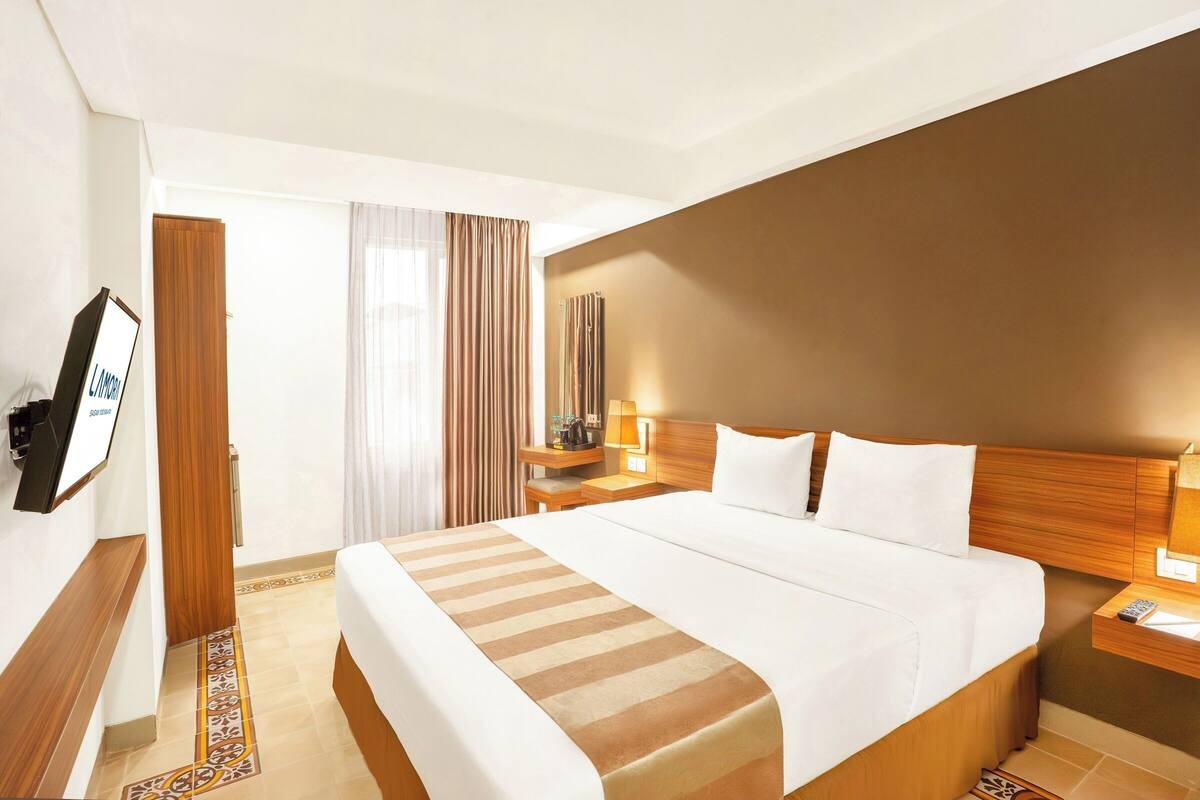 1 bedroom, premium bedding, free WiFi, bed sheets