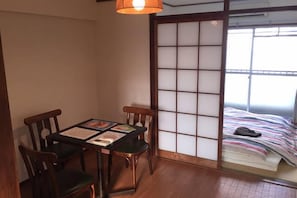 Apartamento (403, see email for self check in) | Servicio de comidas en la habitación