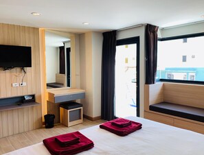 Room - Room Actually (Karon)