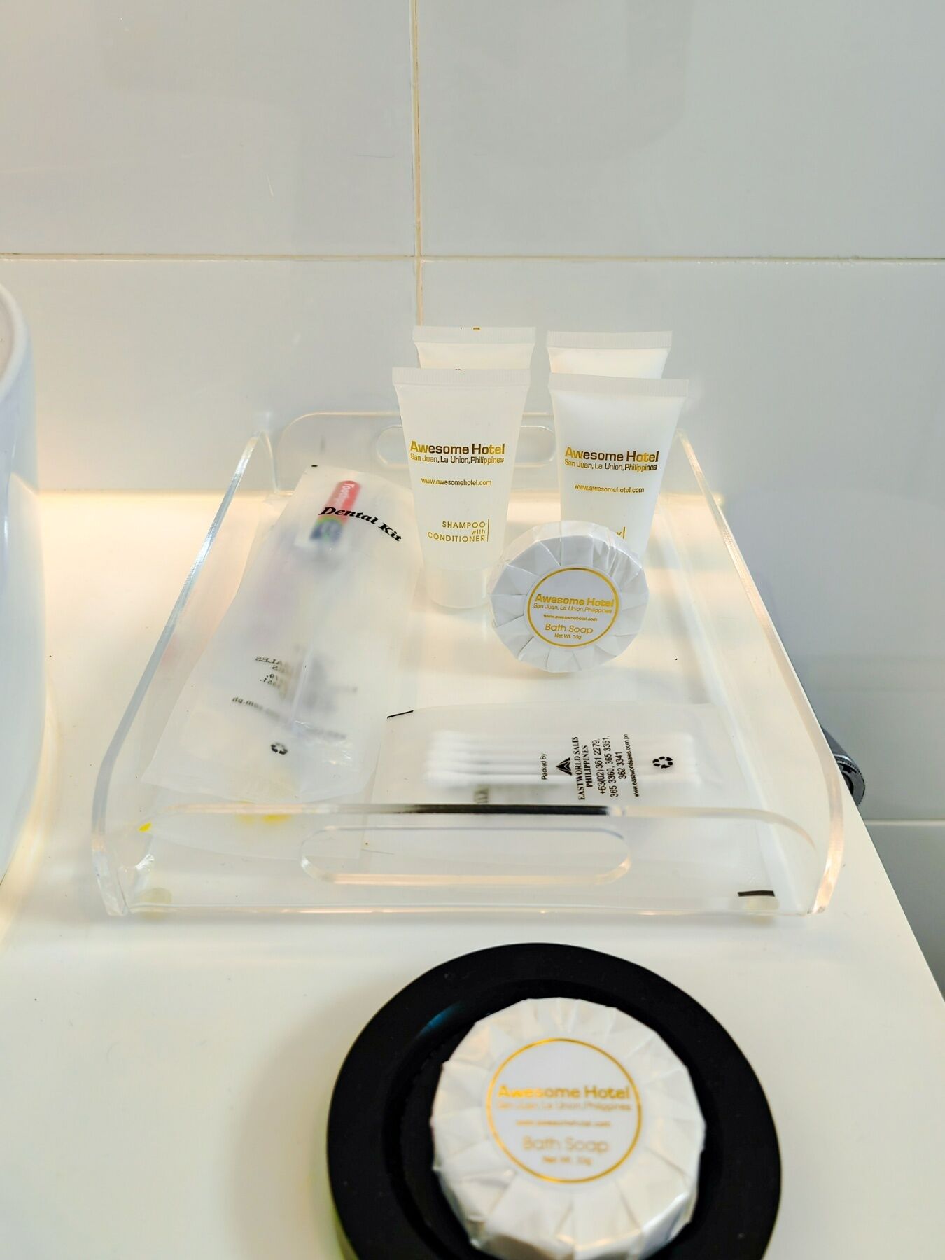 shower, free toiletries, hair dryer, bidet