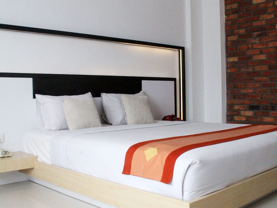 Quarto casal ou duplo luxo | Roupas de cama premium, frigobar, cofres nos quartos, Wi-Fi de cortesia