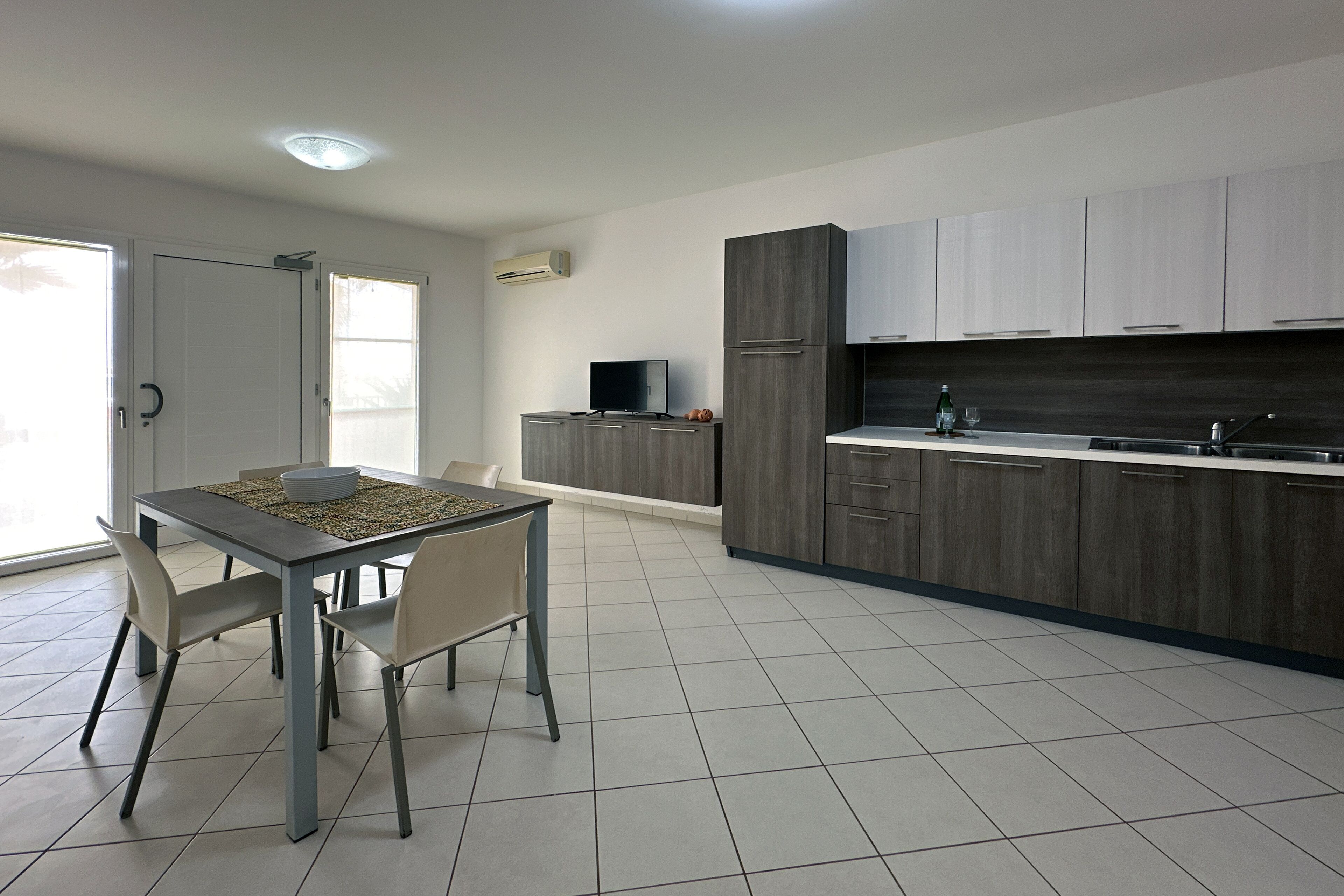 Superior huis | Privékeuken | Een koelkast, een waterkoker