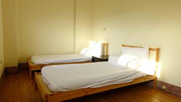 Escritorio y wifi gratis