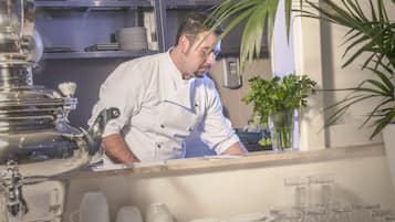 Daily buffet breakfast (EUR 19 per person)
