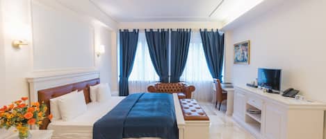 Chambre Exécutive | Literie hypoallergénique, minibar, coffres-forts dans les chambres