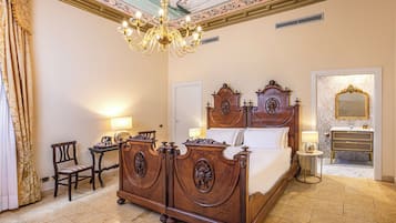 Hochwertige Bettwaren, Minibar, Zimmersafe, schallisolierte Zimmer