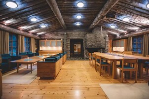 Villa Borealis | Living area | 32-inch flat-screen TV with digital channels, TV