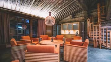 Villa Borealis | 1 bedroom, soundproofing, free WiFi, bed sheets